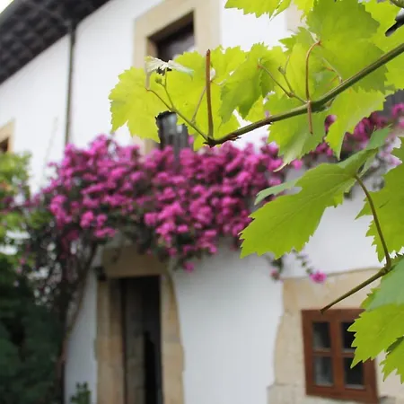 La Casona De Villanueva De Colombres Villanueva (Asturias)