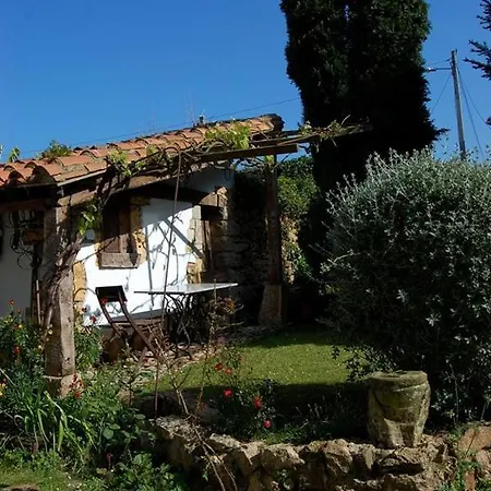 La Casona De Villanueva De Colombres * Villanueva (Asturias)