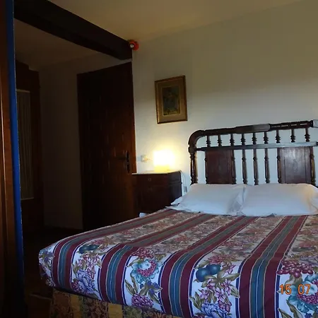 컨트리하우스 La Casona De Villanueva De Colombres