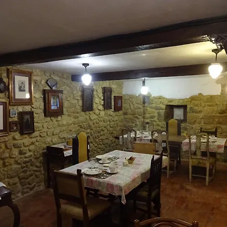 La Casona De Villanueva De Colombres 컨트리하우스
