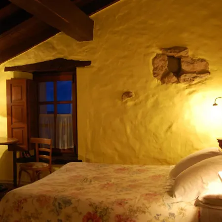 Casa rural La Casona De Villanueva De Colombres