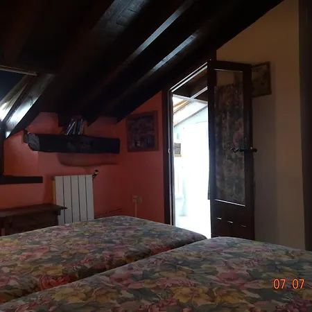 La Casona De Villanueva De Colombres